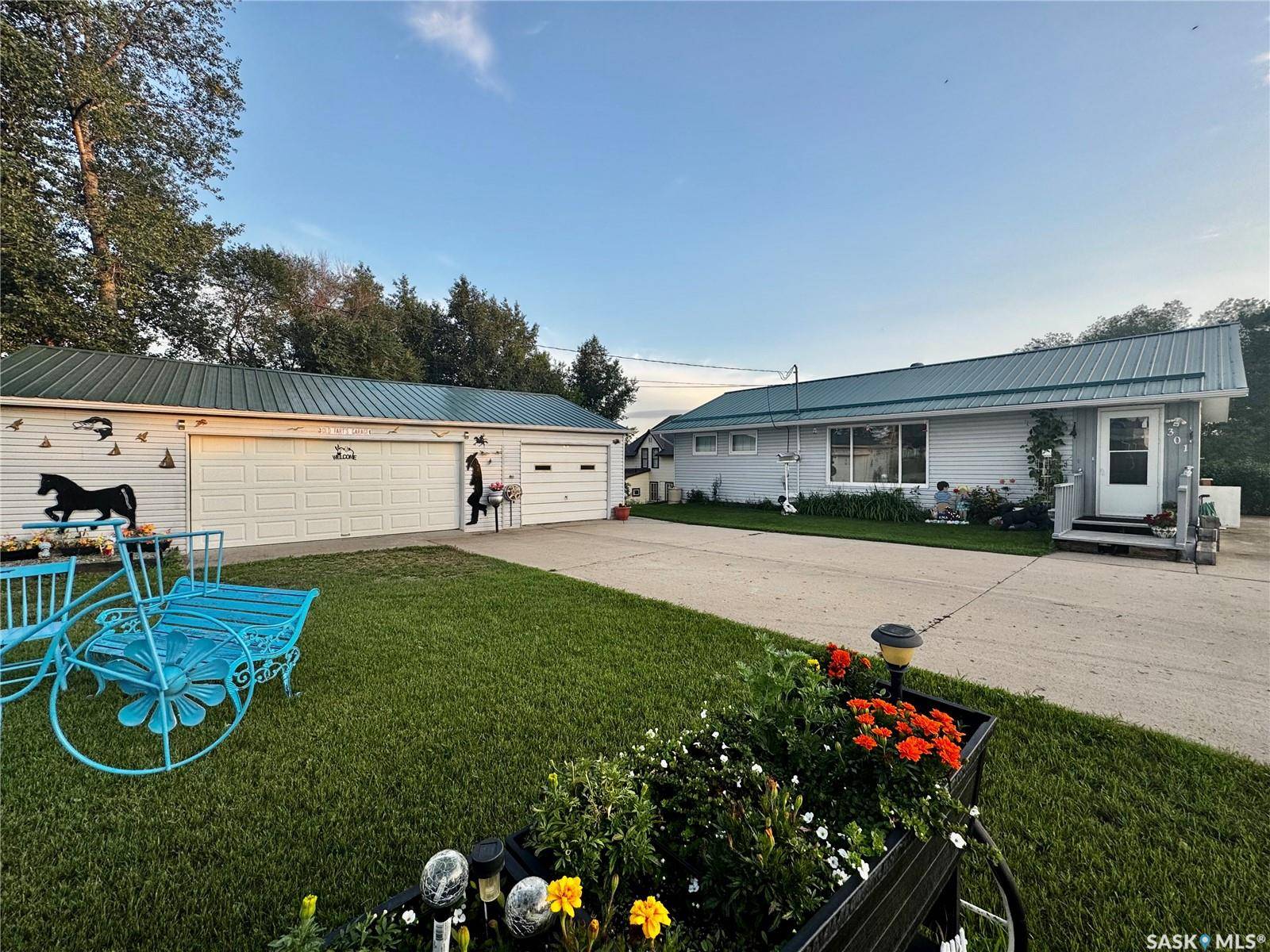 301 1st AVENUE SE, Sturgis, SK S0A 4A0