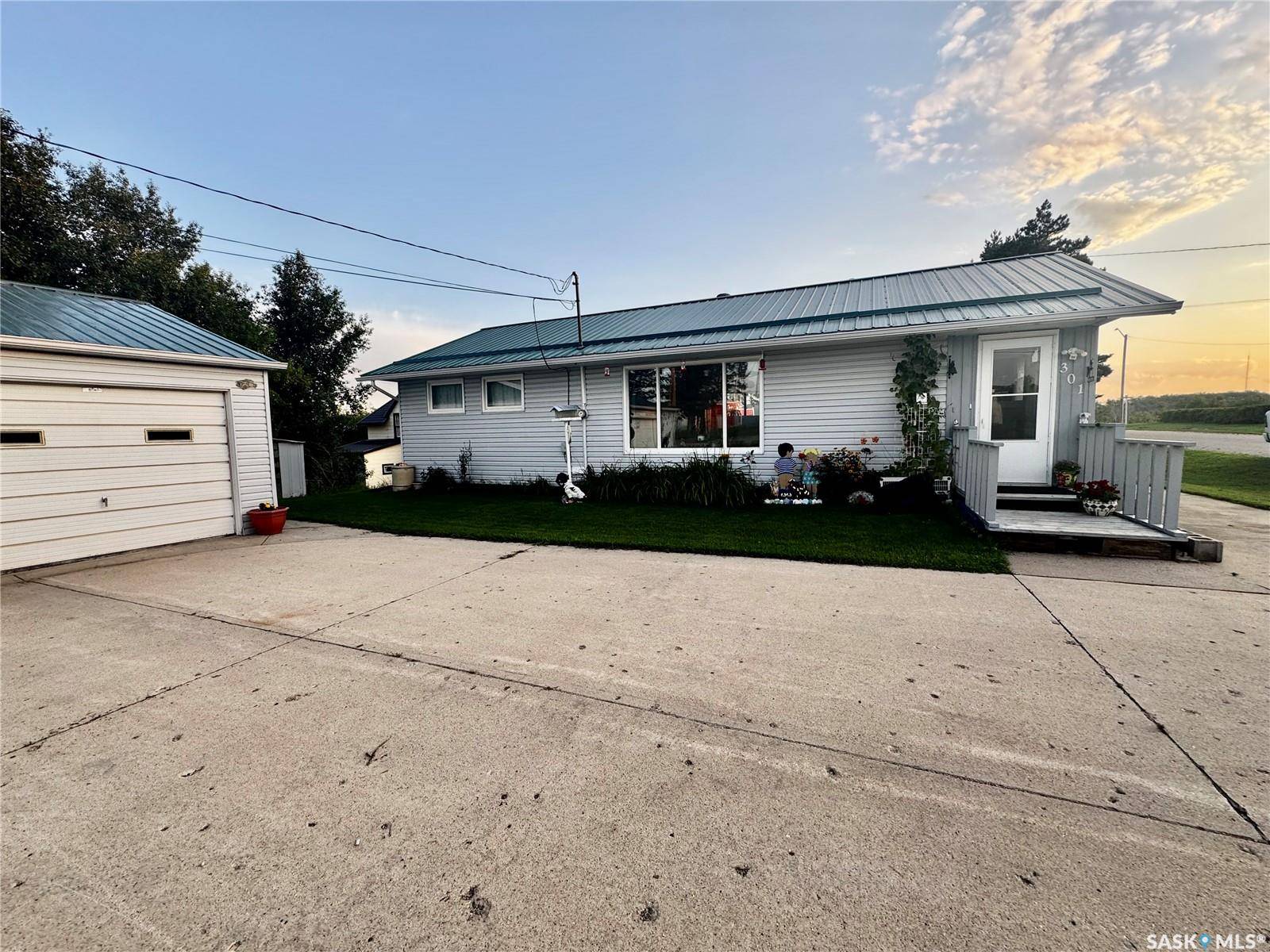 301 1st AVENUE SE, Sturgis, SK S0A 4A0