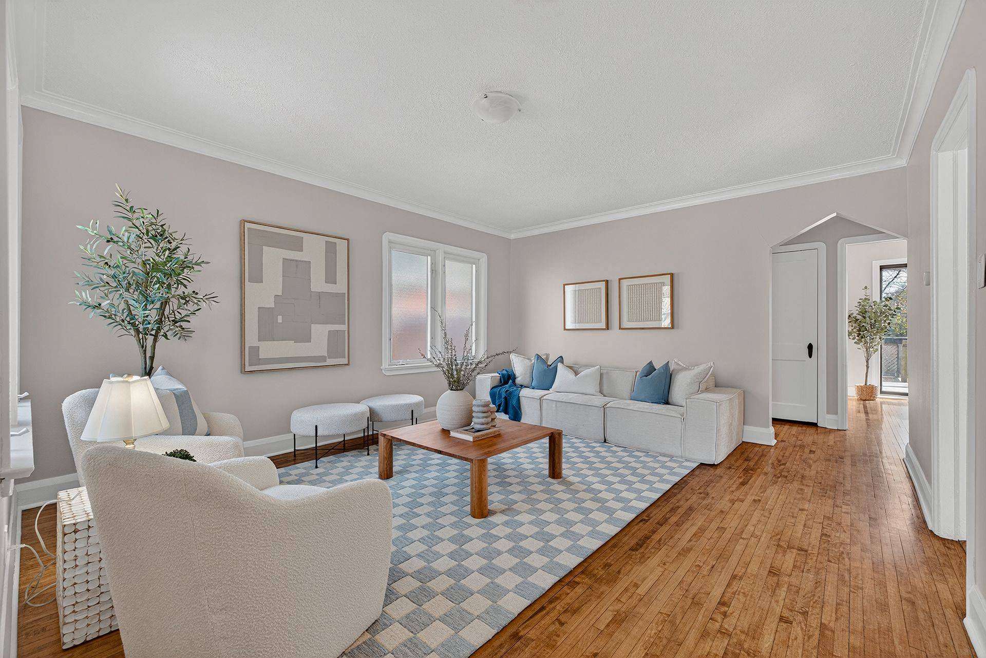 39 Glenmorris ST, Cambridge, ON N1S 2Y1