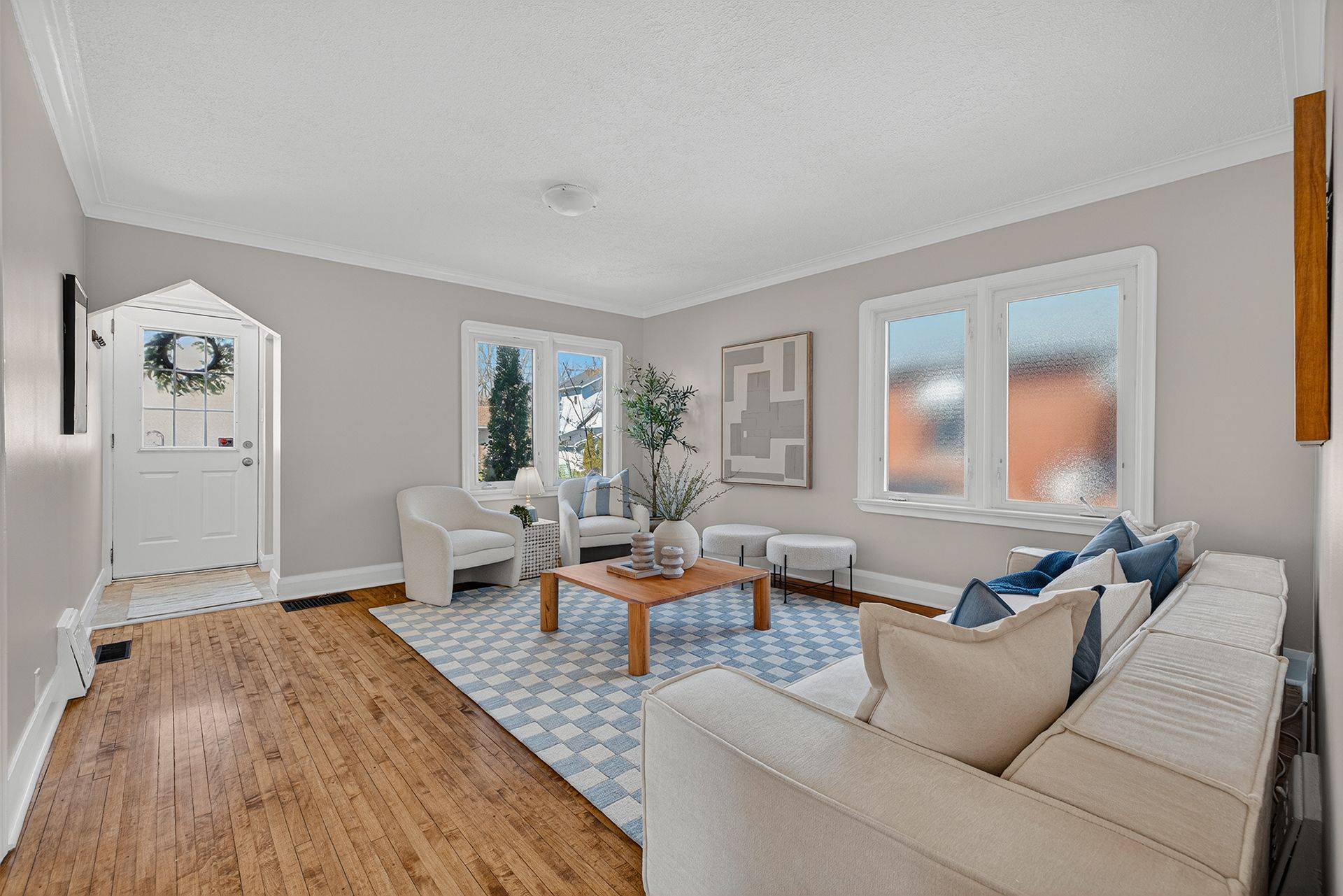 39 Glenmorris ST, Cambridge, ON N1S 2Y1