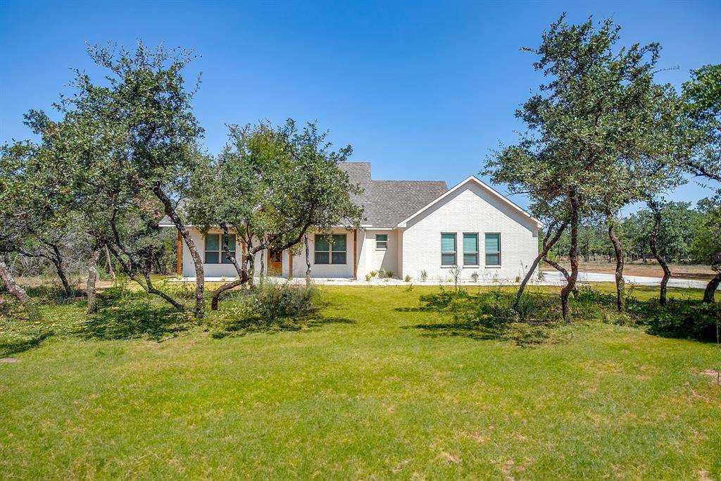 3347 N Lakeview Drive, Palo Pinto, TX 76484