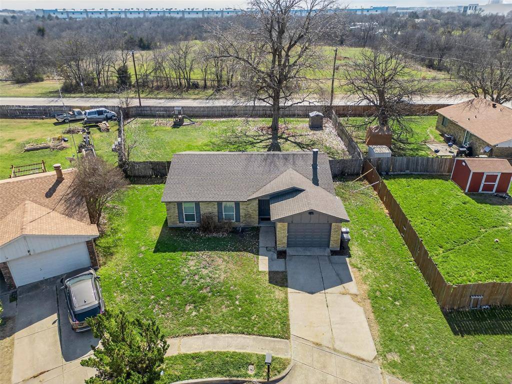 2308 Foxglen Court, Fort Worth, TX 76131