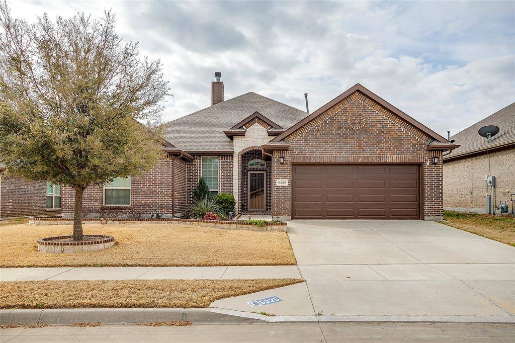 5325 Rye Drive, Fort Worth, TX 76179