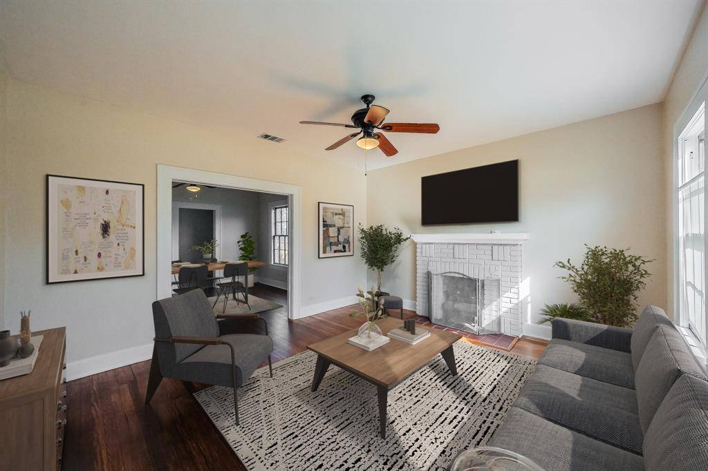 1201 Clint Street, Carrollton, TX 75006