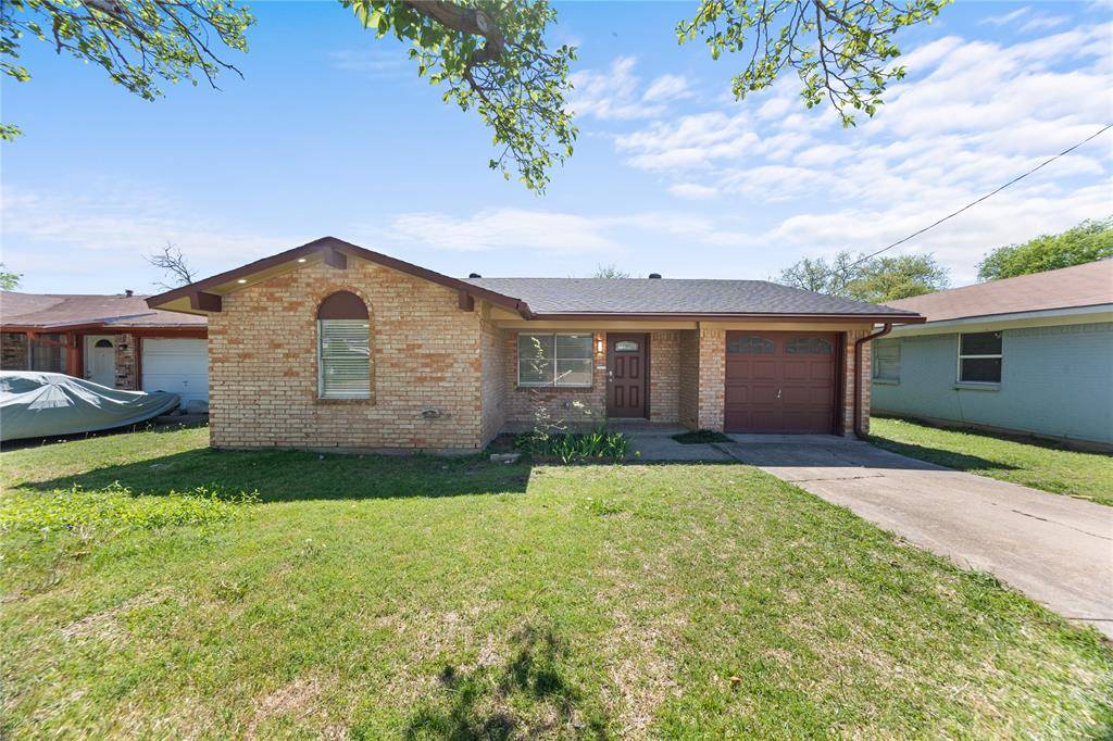 1821 Armstead Avenue, Grand Prairie, TX 75051