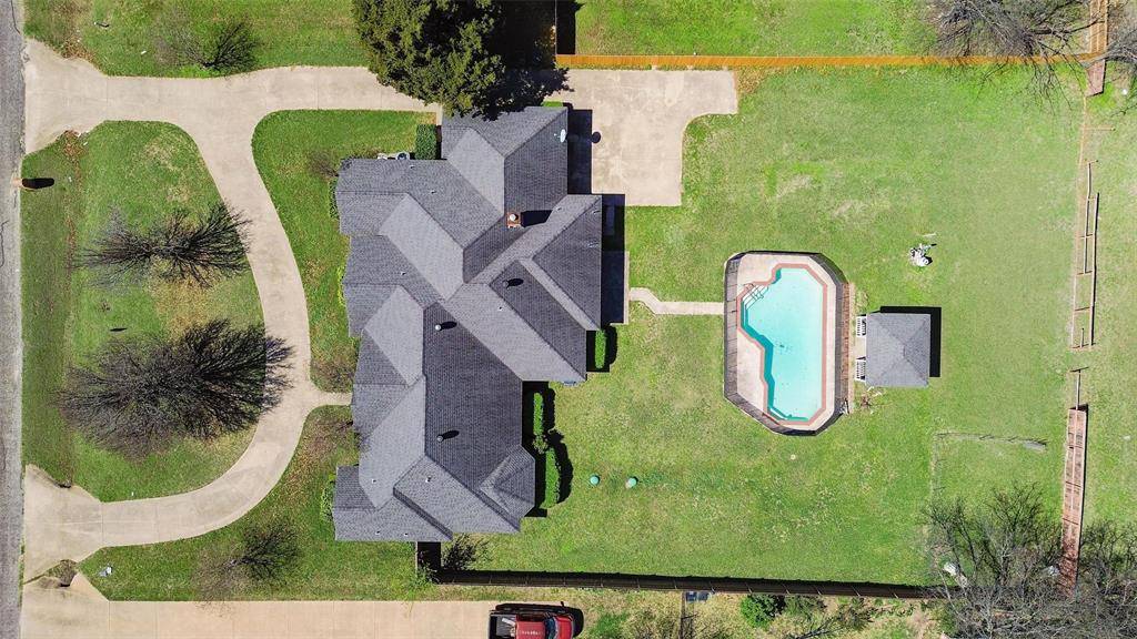 424 Country Ridge Lane, Red Oak, TX 75154