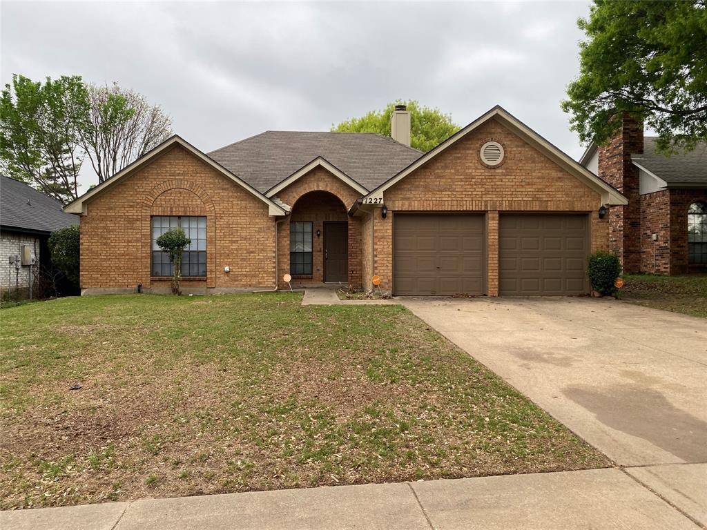 1227 Reeves Lane, Cedar Hill, TX 75104