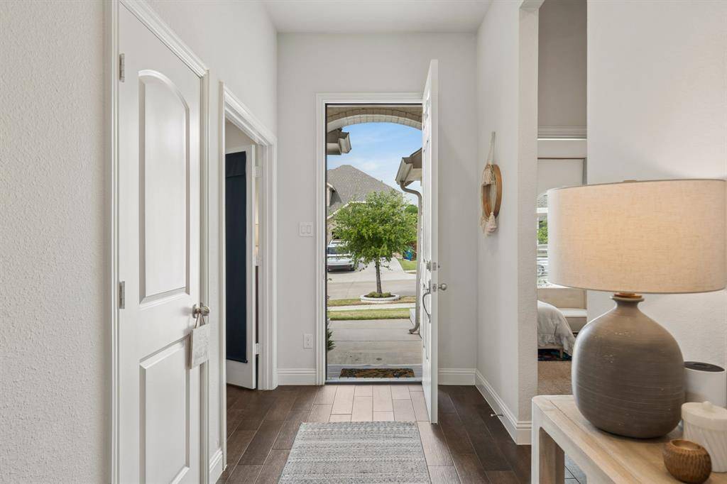 717 Brody Trail, Aledo, TX 76008