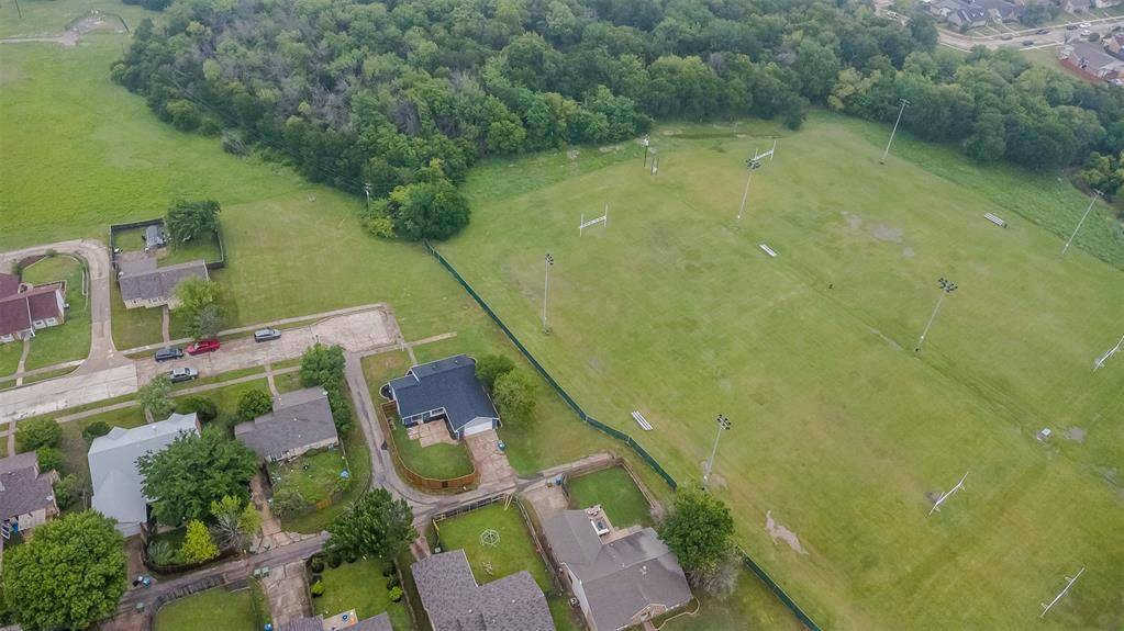 5825 Truitt Circle, The Colony, TX 75056