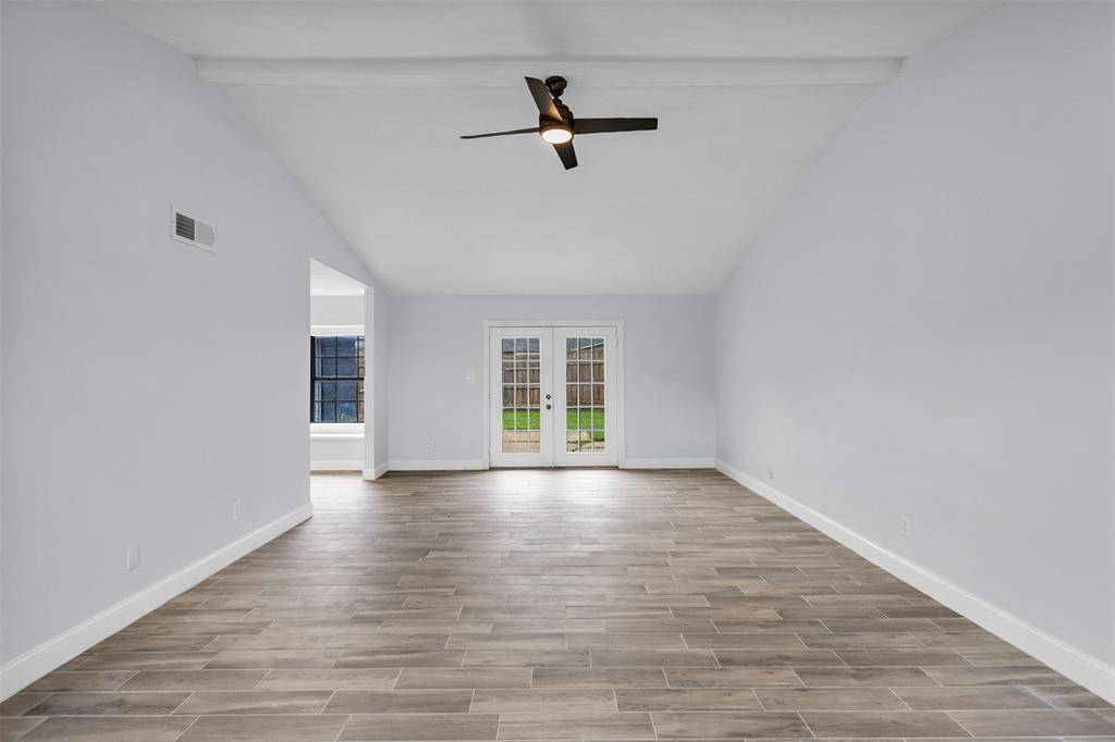 5825 Truitt Circle, The Colony, TX 75056