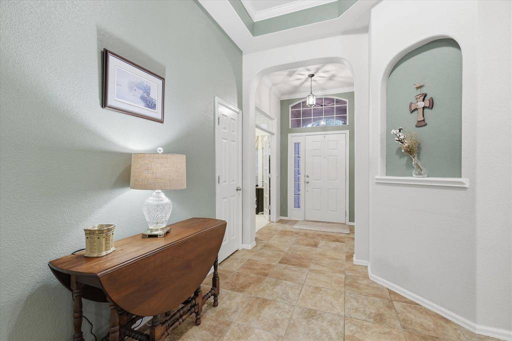 1811 Clear Summit Lane, Mansfield, TX 76063