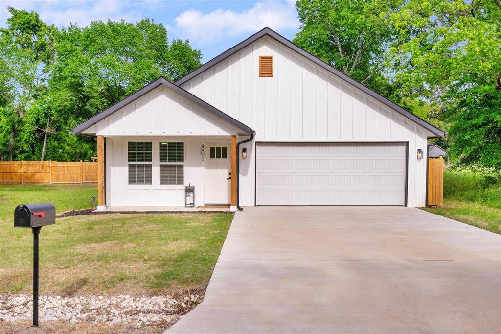 801 4th Street, Cooper, TX 75432