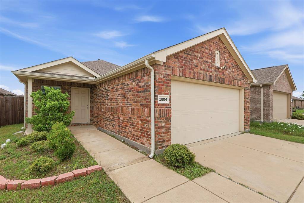 2804 Highgarden Trail, Crandall, TX 75114