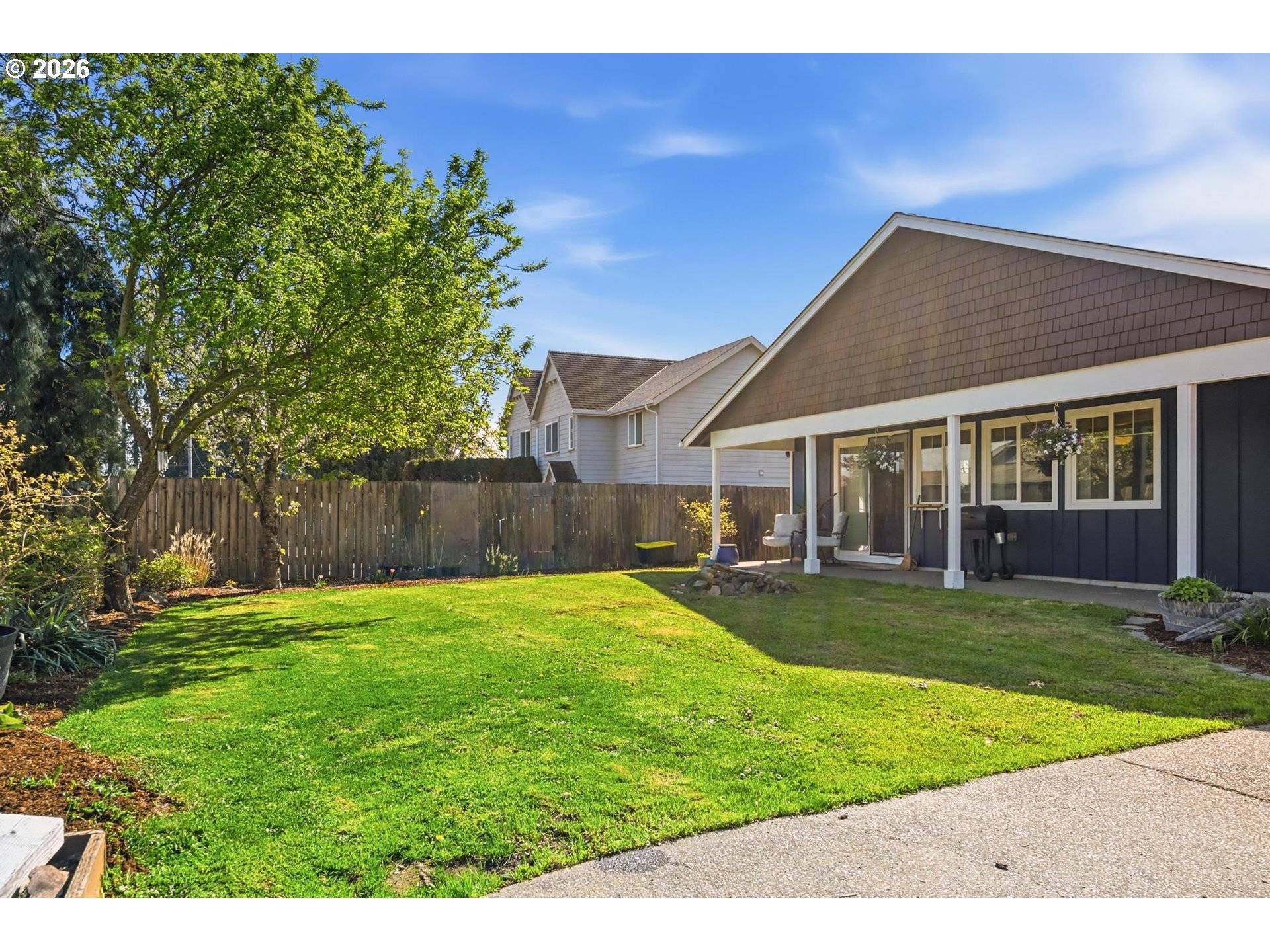 624 N Pershing ST, Mt Angel, OR 97362