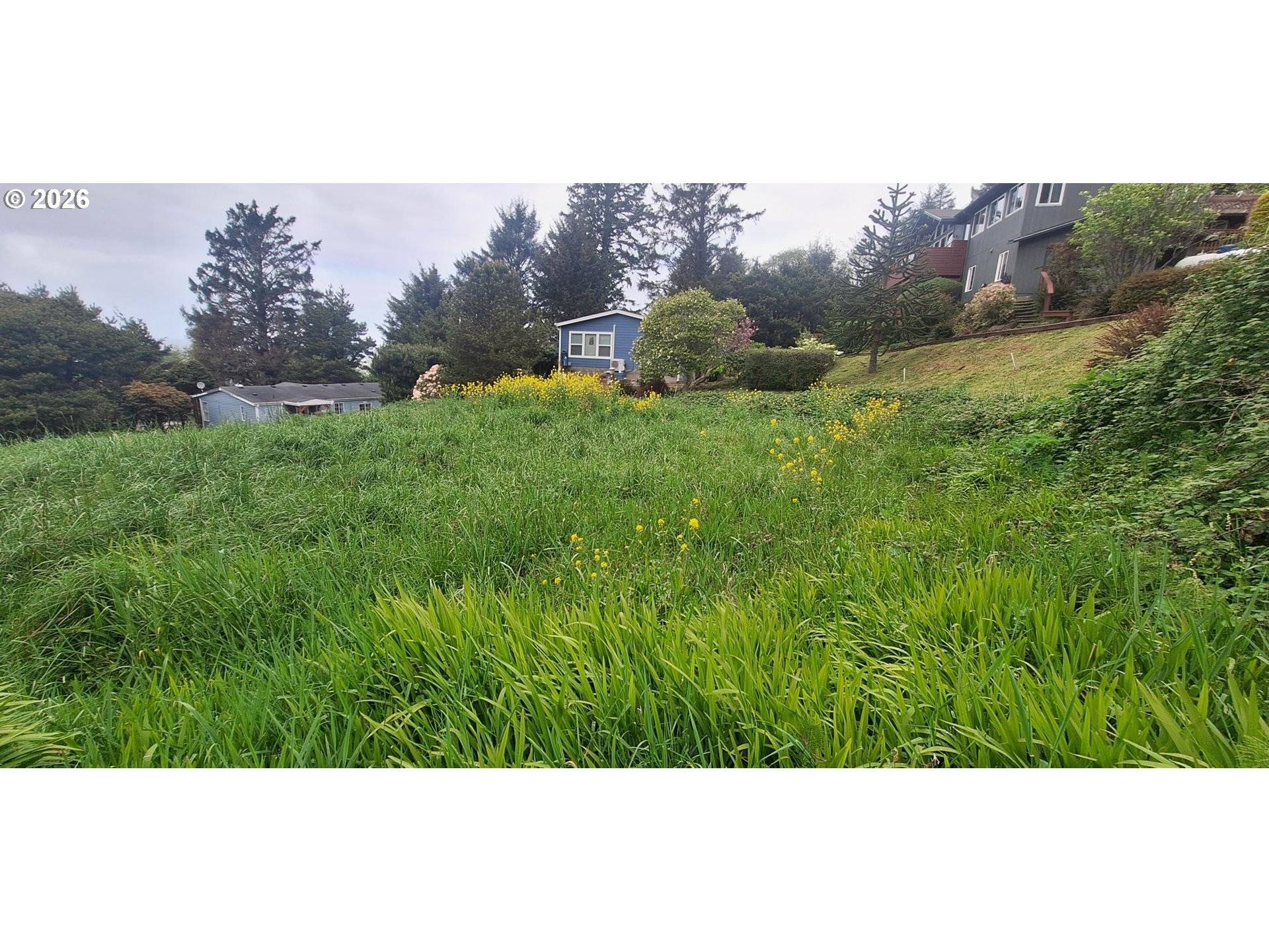 87 GREENHILL DR, Yachats, OR 97498