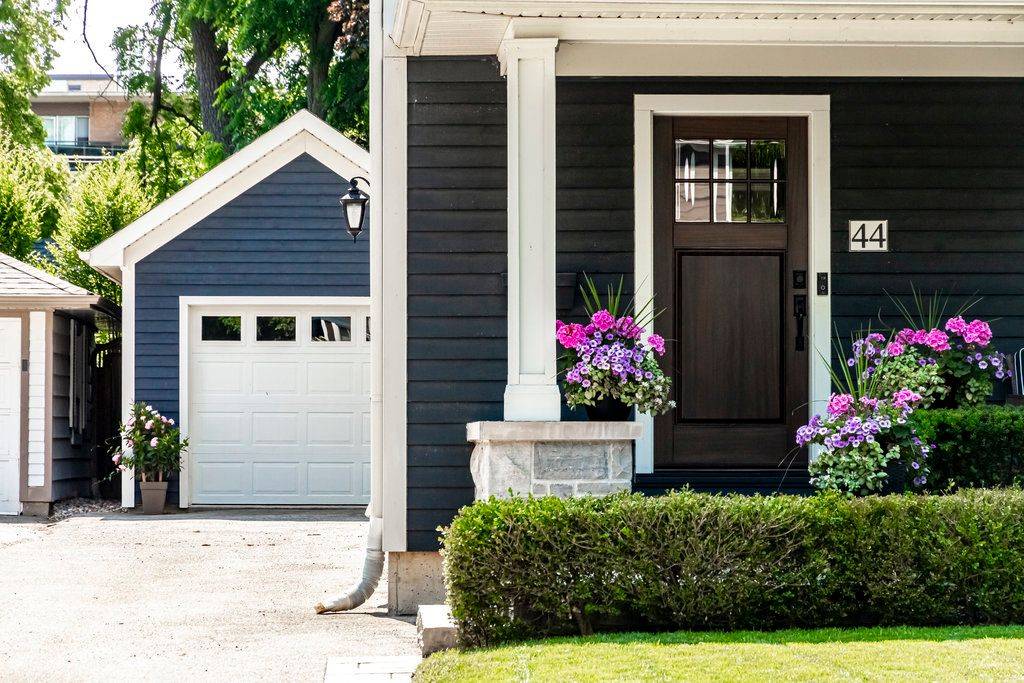 44 Head ST, Oakville, ON L6K 1L5