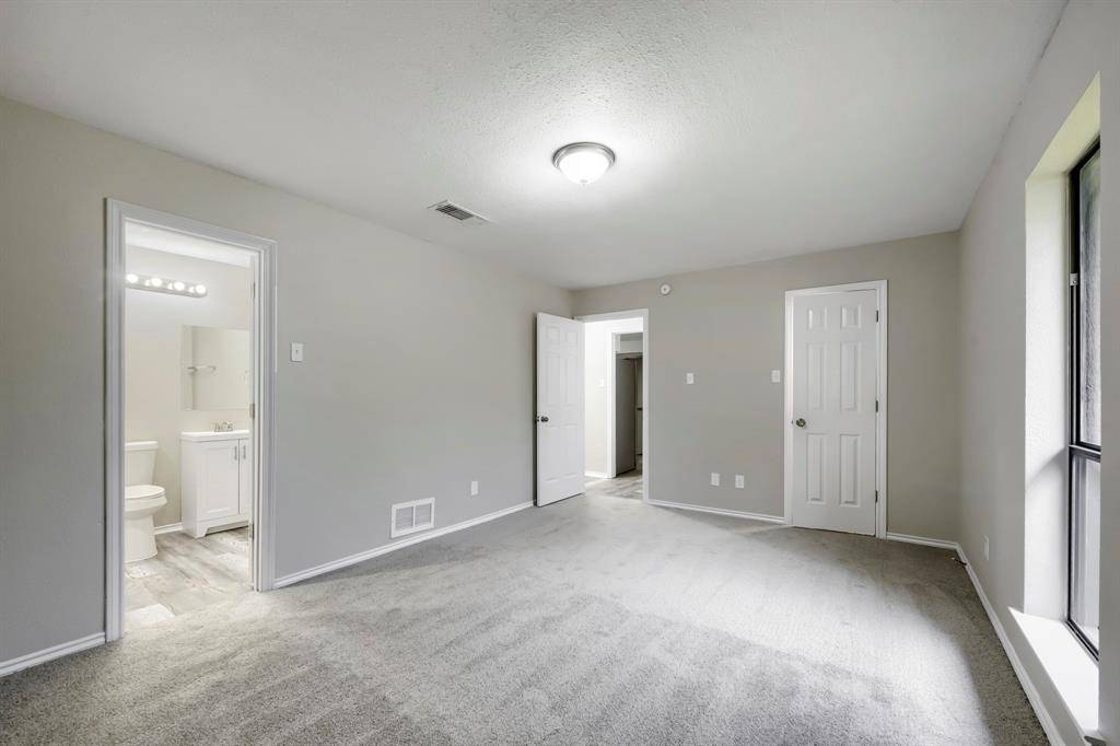 1203 Westminister Lane, Duncanville, TX 75137