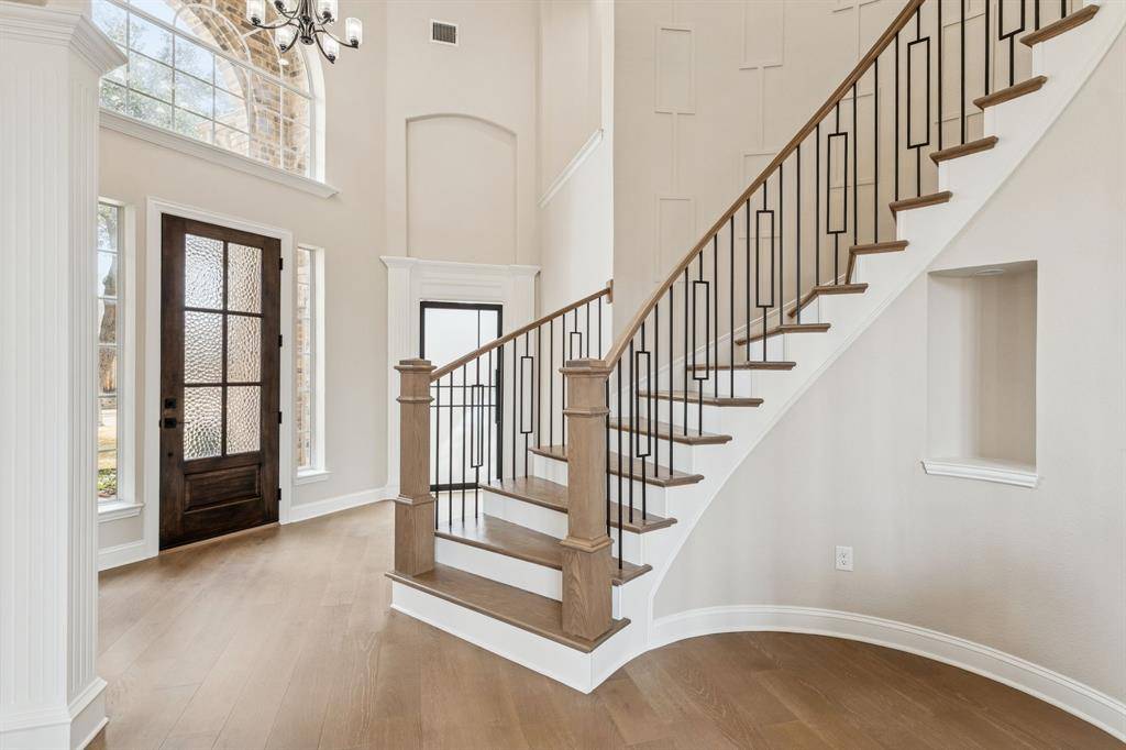 1713 Briaroaks Drive, Flower Mound, TX 75028