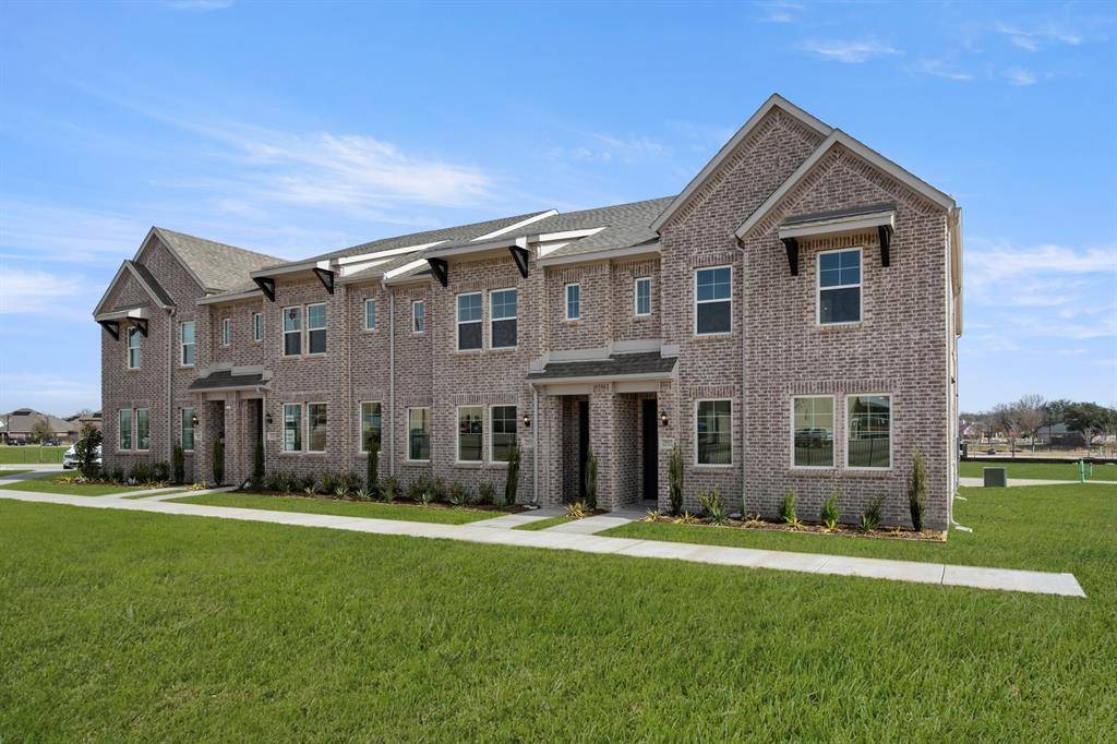 7617 Dakota Drive, Watauga, TX 76148