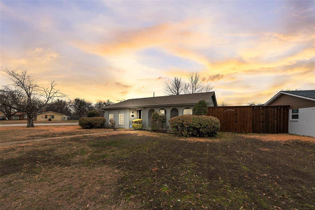 2234 Aloha Drive, Mesquite, TX 75150