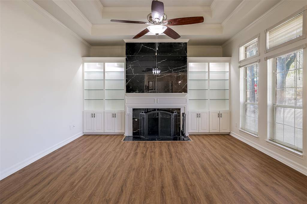 3704 Cross Bend Drive, Arlington, TX 76016