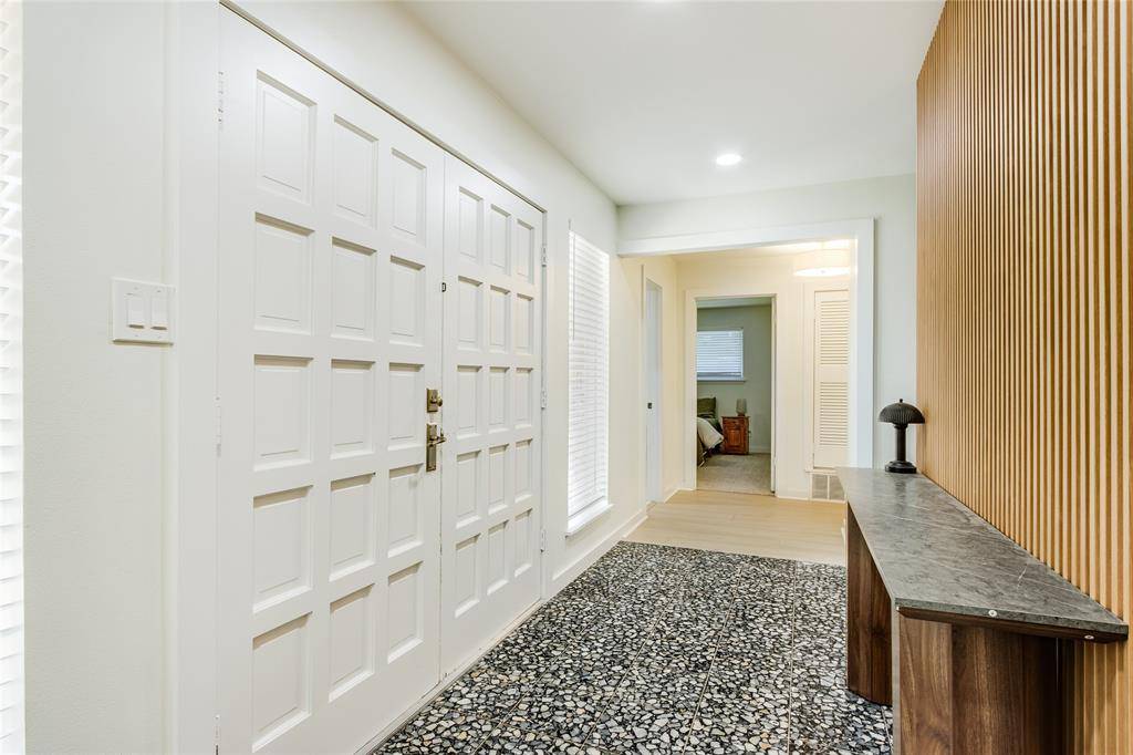 1209 Wade Drive, Bedford, TX 76022