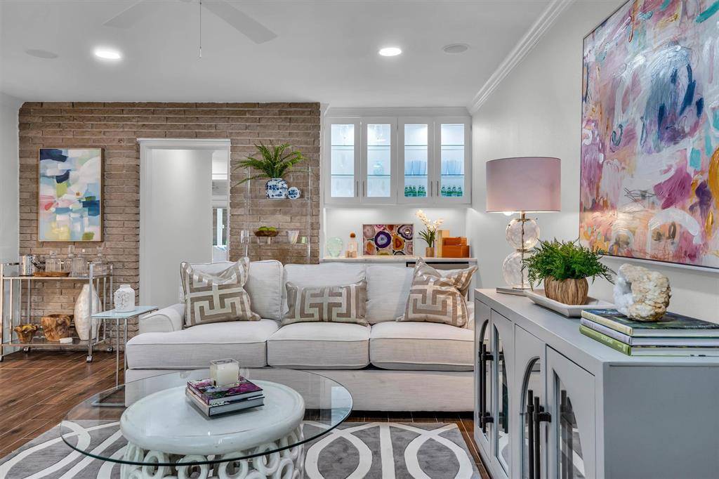 3617 Northwest Parkway, University Park, TX 75225