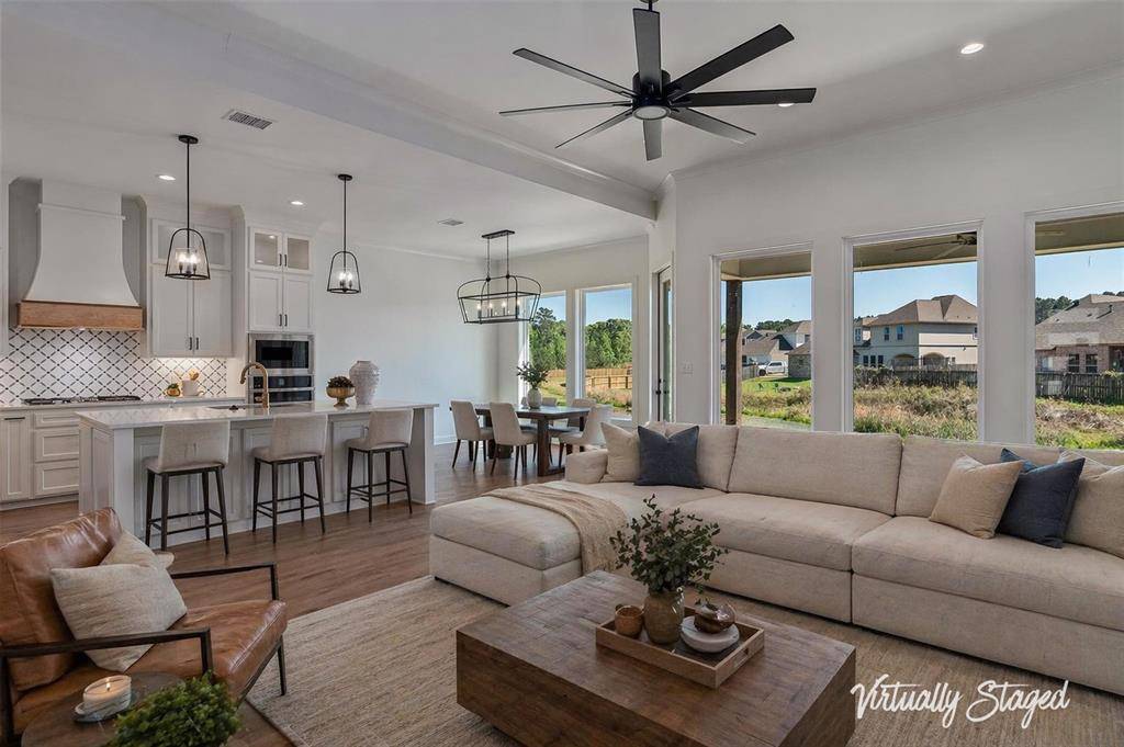 81 Turtle Creek Drive, Benton, LA 71006