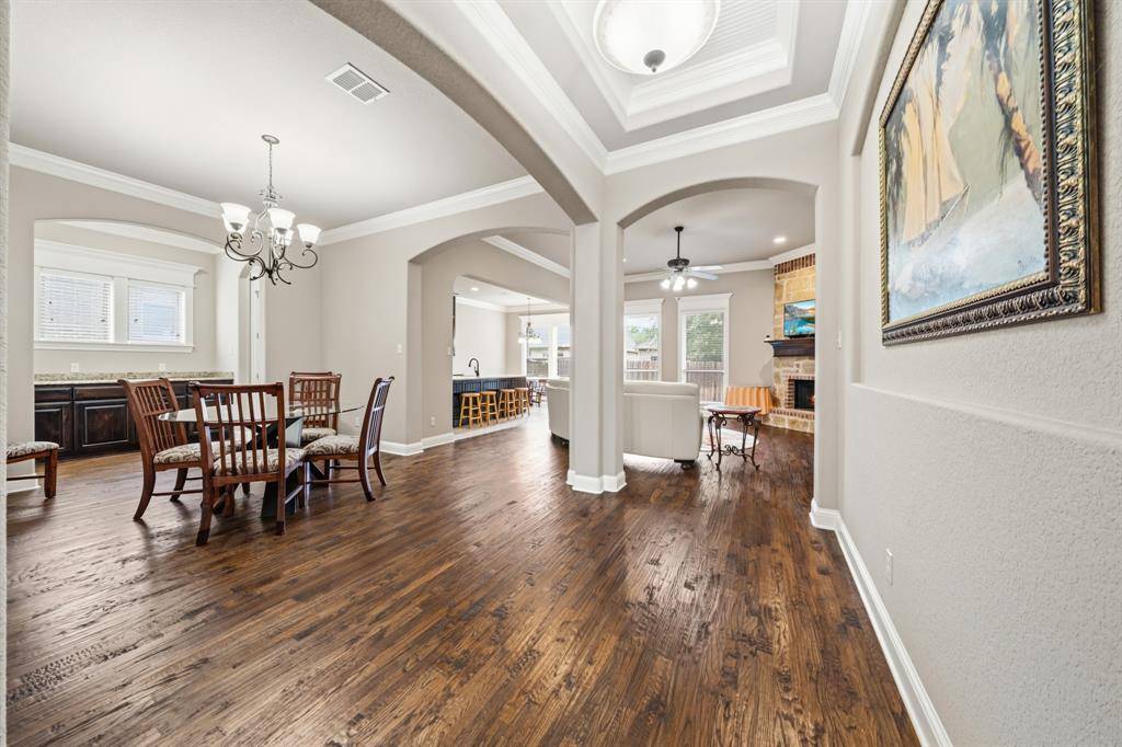 17031 Stonebriar Road, Woodway, TX 76712