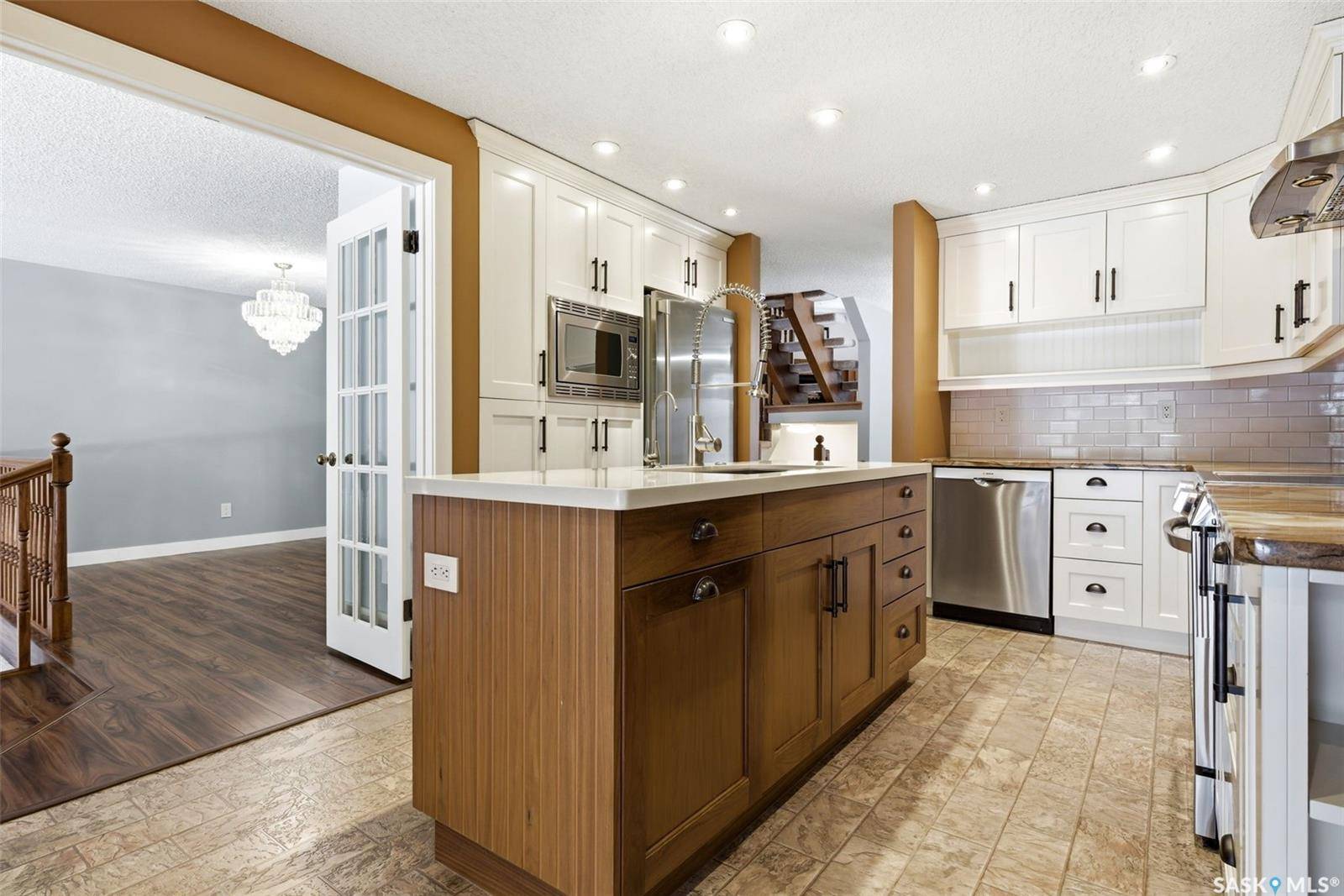 2007 Cunning CRESCENT E, Regina, SK S4V 0M7