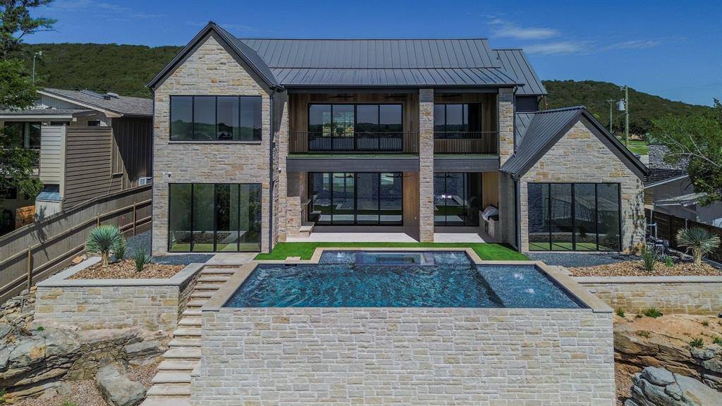 3061 Park Road 36, Possum Kingdom Lake, TX 76449