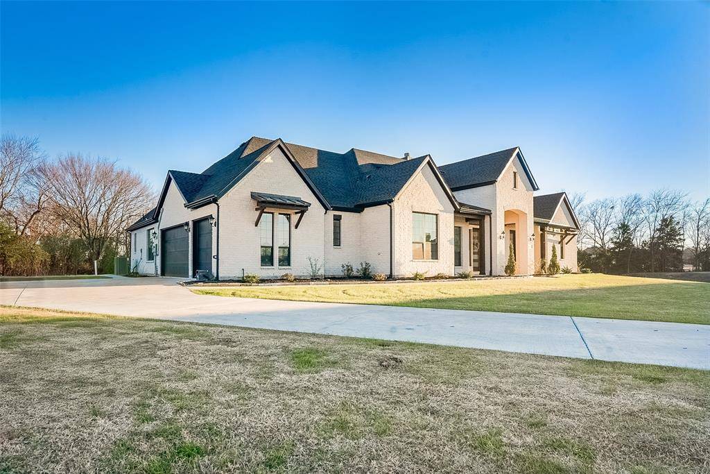 1843 Granite Way, Van Alstyne, TX 75495
