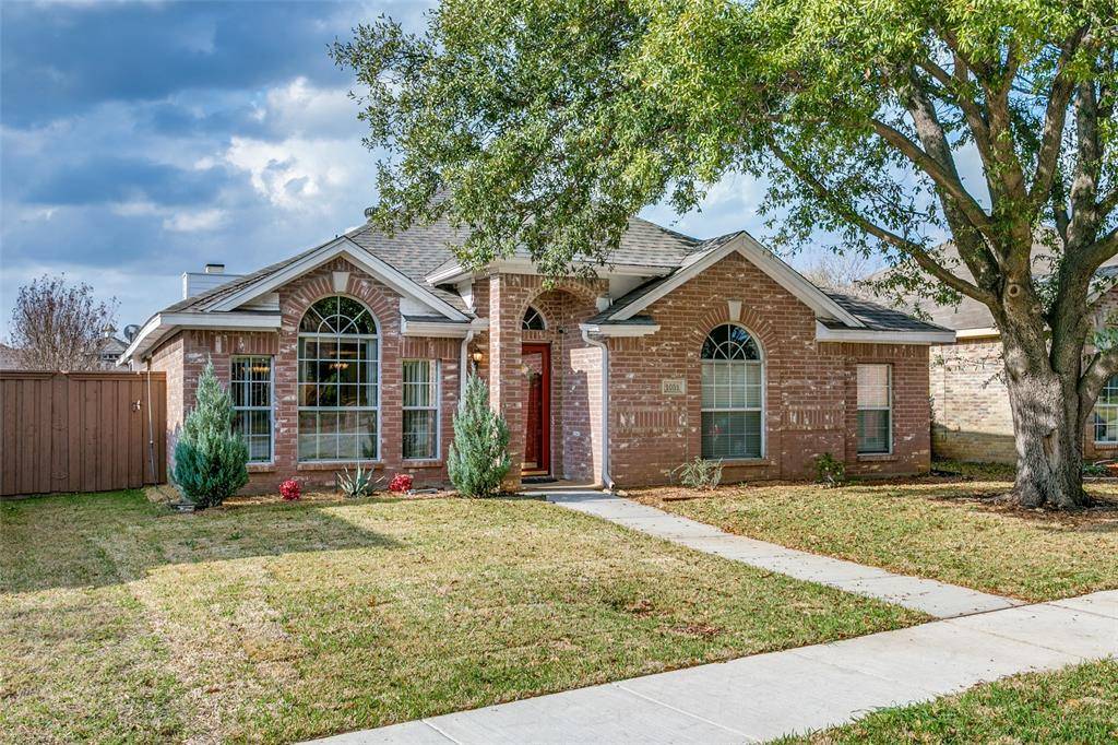 1051 Summit Park, Lewisville, TX 75077