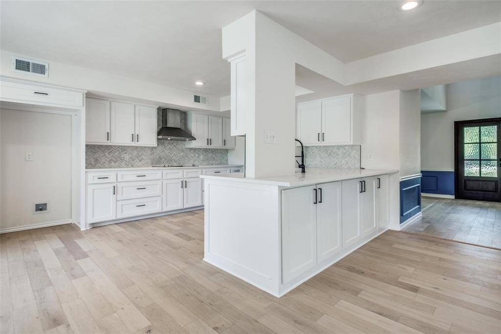 5049 Golden Circle, Denton, TX 76208