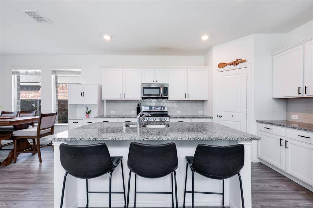 5418 Riverwalk Parkway, Garland, TX 75040