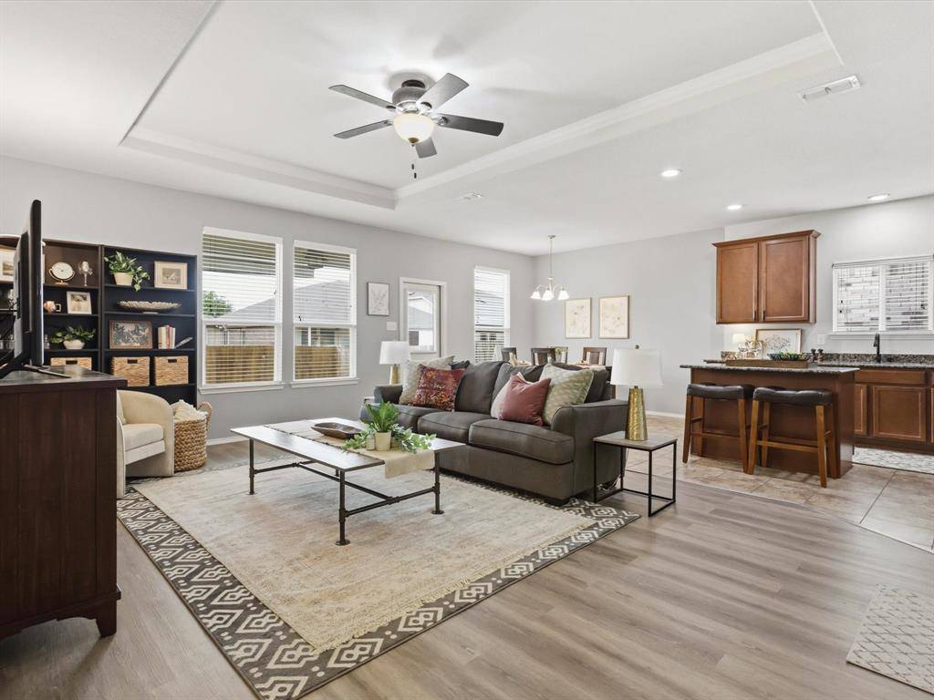 7761 Berrenda Drive, Fort Worth, TX 76131