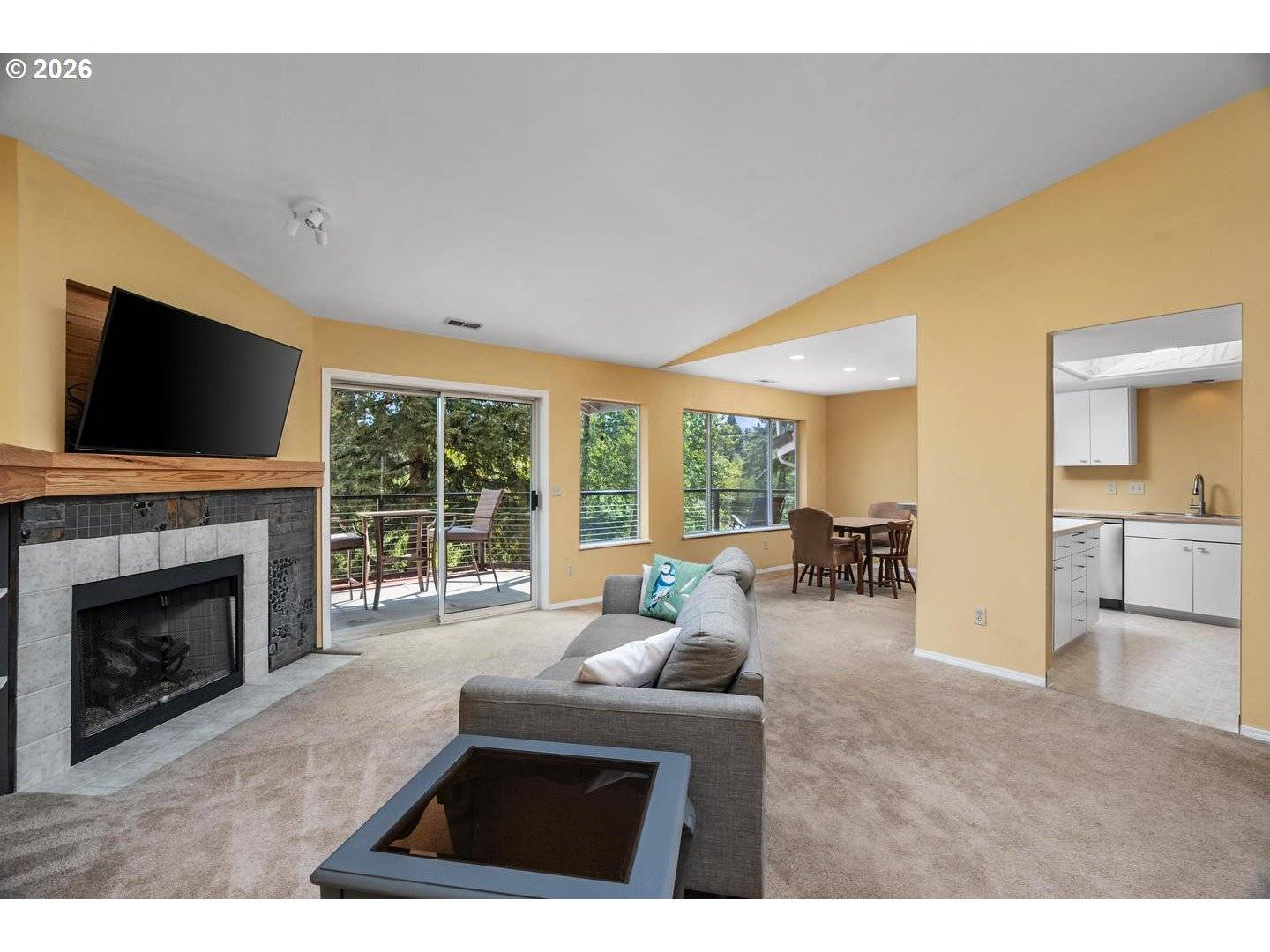 1840 REES HILL RD #21, Salem, OR 97306