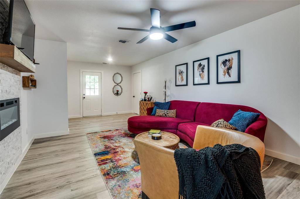 5921 Spring Glen Drive, Dallas, TX 75232