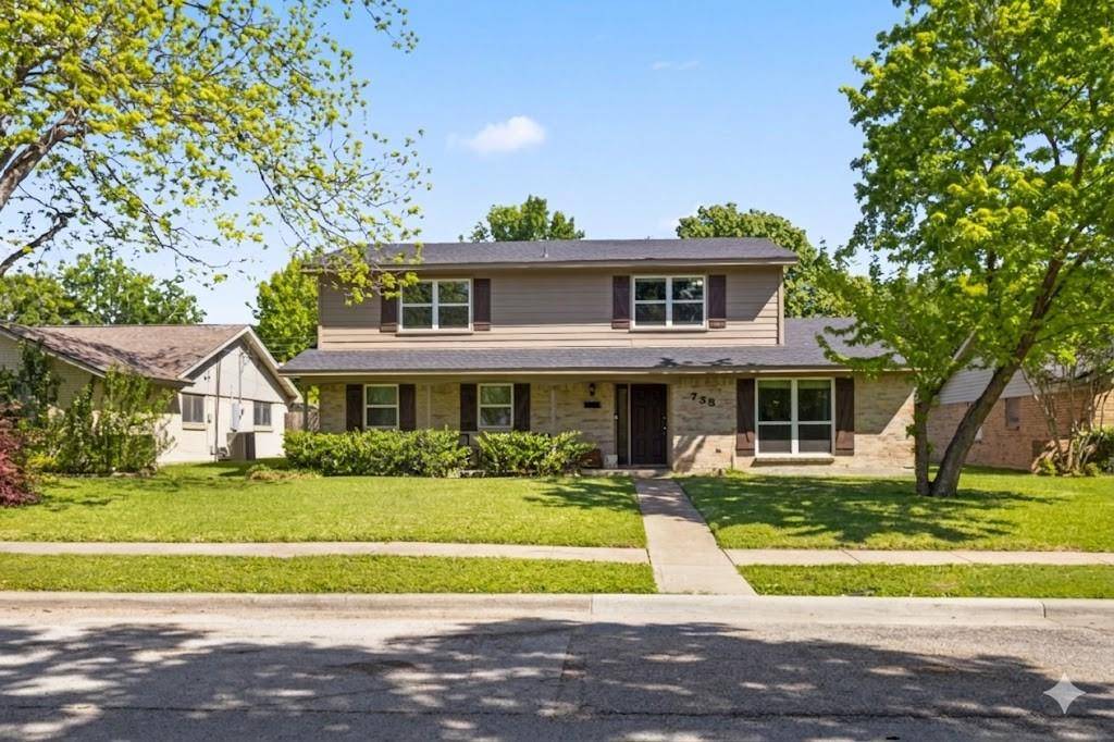 738 Kingswood Avenue, Richardson, TX 75080