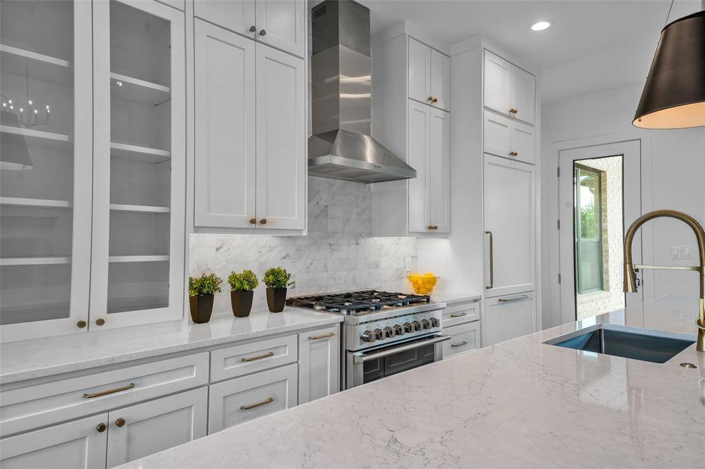 101 Ambrosia Lane, Heath, TX 75032