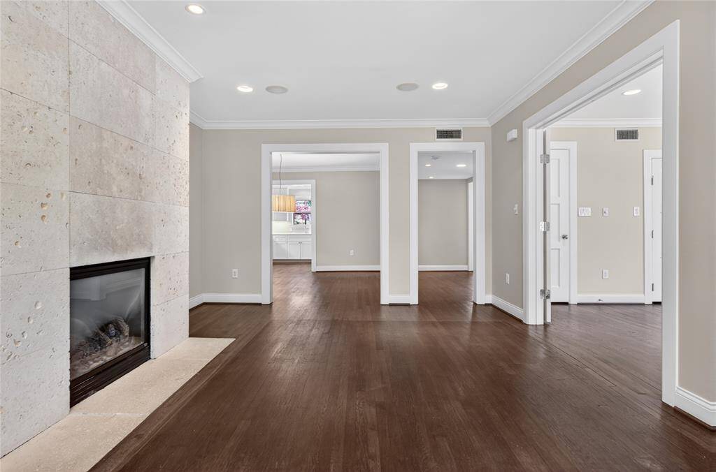 4009 Prescott Avenue, Dallas, TX 75219