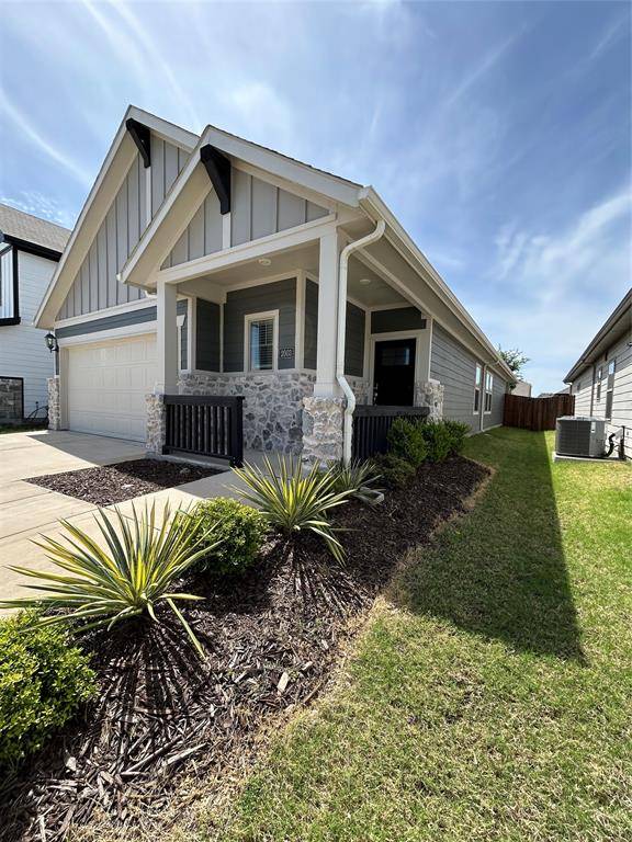 2003 Pine Stone Lane, Forney, TX 75126