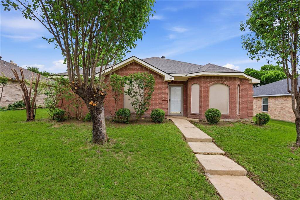 1220 Cedarcrest Drive, Mesquite, TX 75149