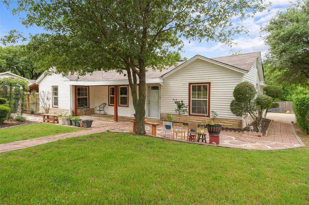 6000 Forest Hill Drive, Forest Hill, TX 76119