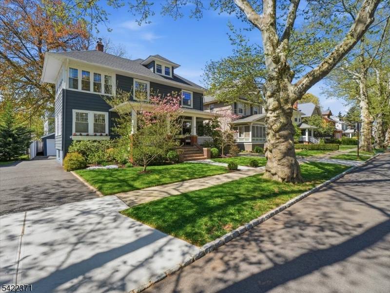 14 Evergreen Ave, Bloomfield Twp., NJ 07003