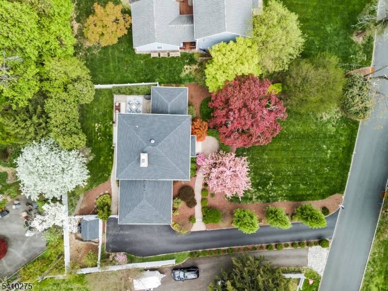 14 Childsworth Ave, Bernardsville Boro, NJ 07924