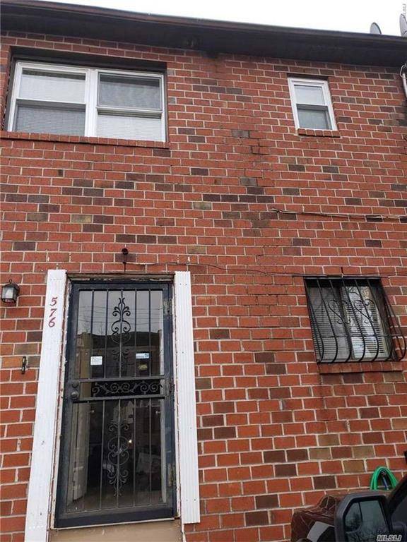 576 Barbey ST, Brooklyn, NY 11207