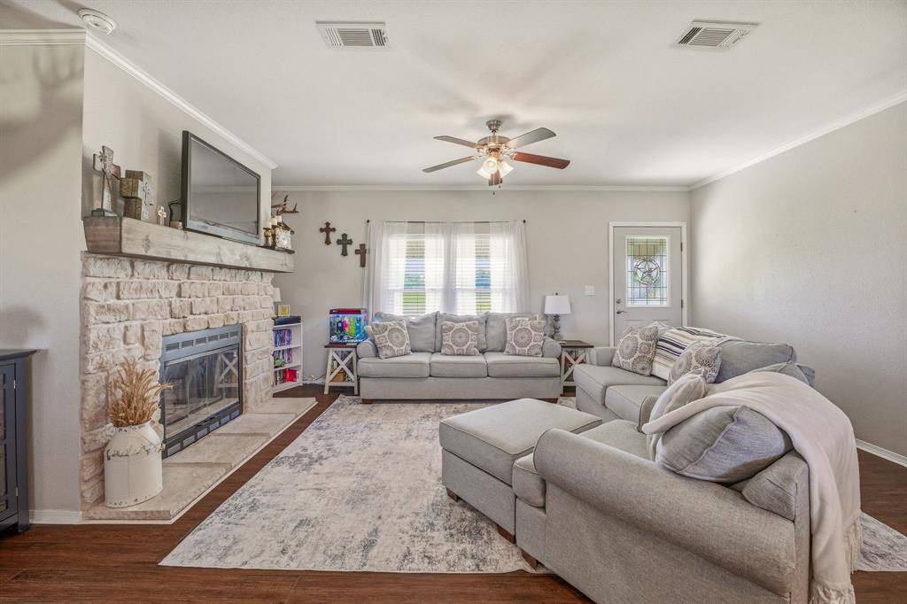 1262 Rosser Ranch Road, Graham, TX 76450