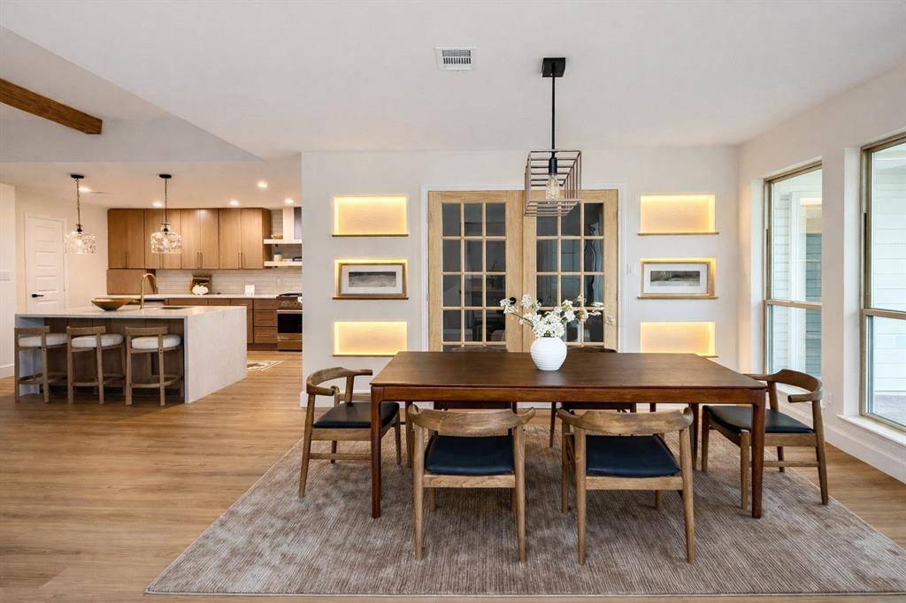 7422 Foxworth Drive, Dallas, TX 75248