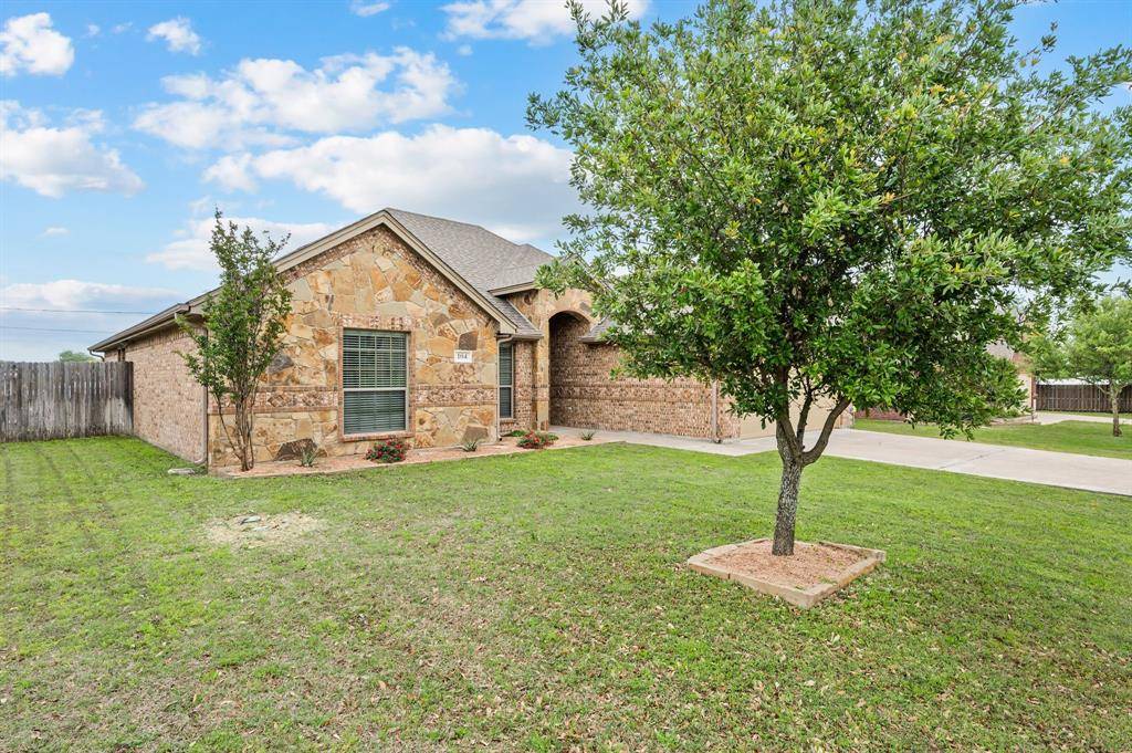 104 Cold Track Drive, Willow Park, TX 76008